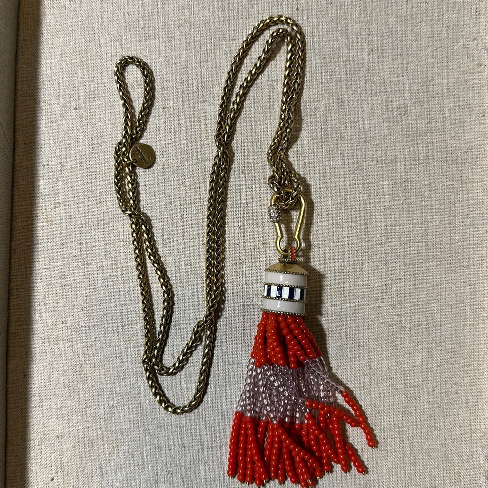 Stella & Dot 18 inch necklace.